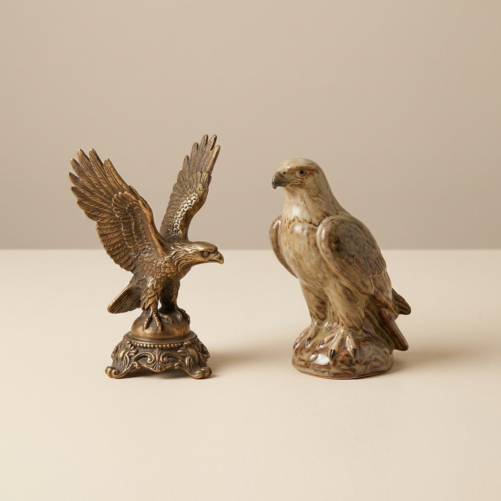 Статуэтки орлов