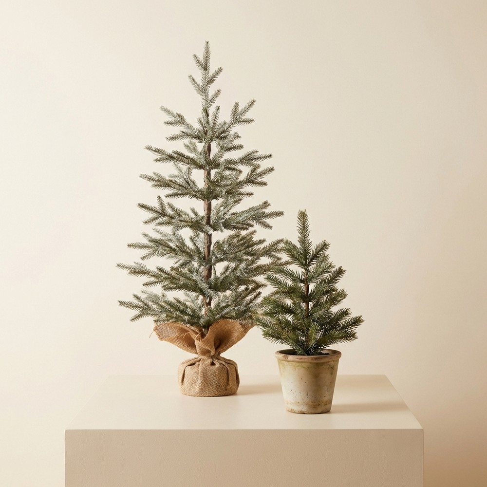 Искусственные елки