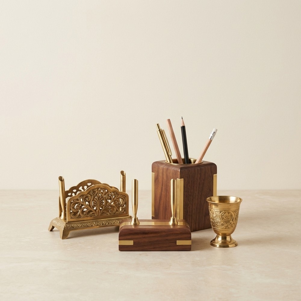 Подставки для ручек и карандашей