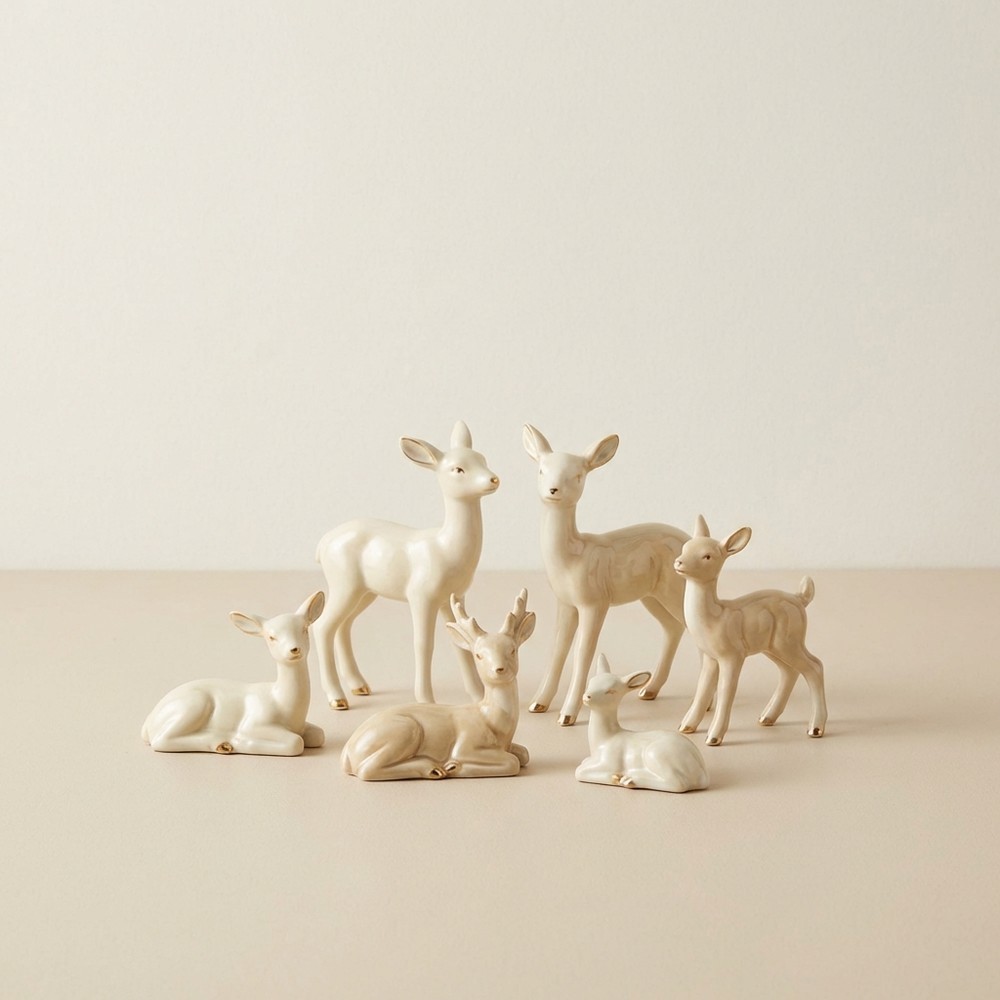 Садовые фигурки оленей