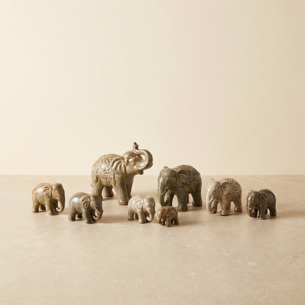 Садовые фигурки слонов