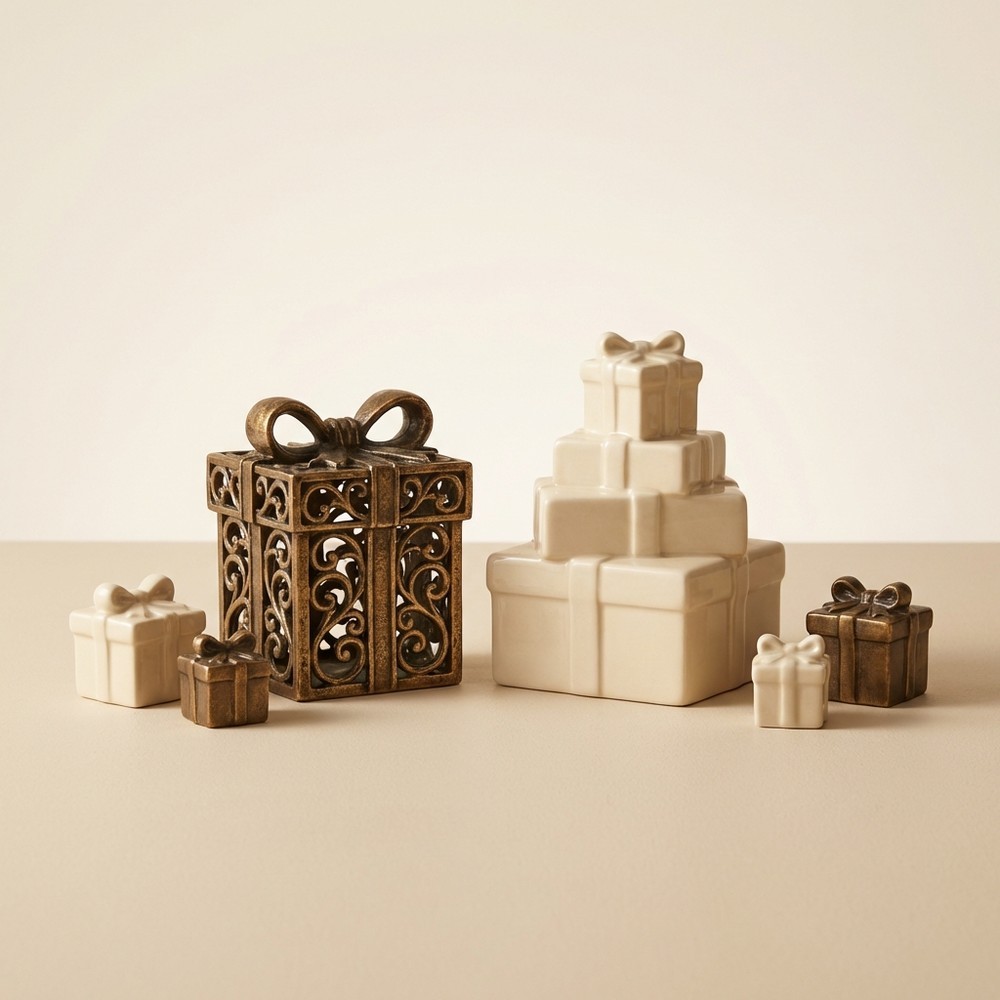 Статуэтки подарочных коробок
