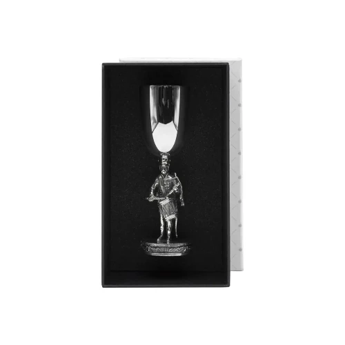 Рюмка "Гусар с барабаном" посеребренная полированная с чернением Рюмка "Гусар с барабаном" посеребренная полированная с чернением
