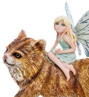 Статуэтка "Фея с рыжим котом"     