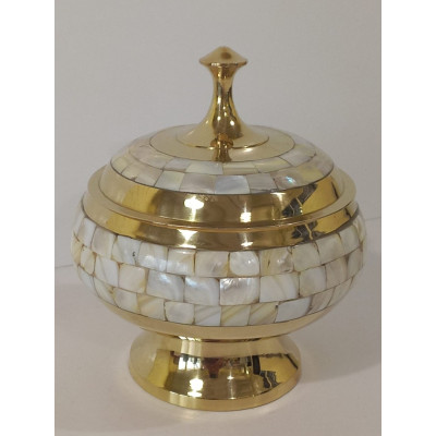 Шкатулка с перламутром 17 см