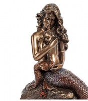 Часы "Русалка и младенец"