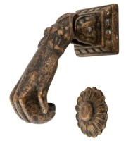 Дверной молоток "Рука"