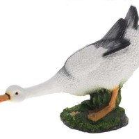 Декоративная садовая фигурка "Мадам гусыня"