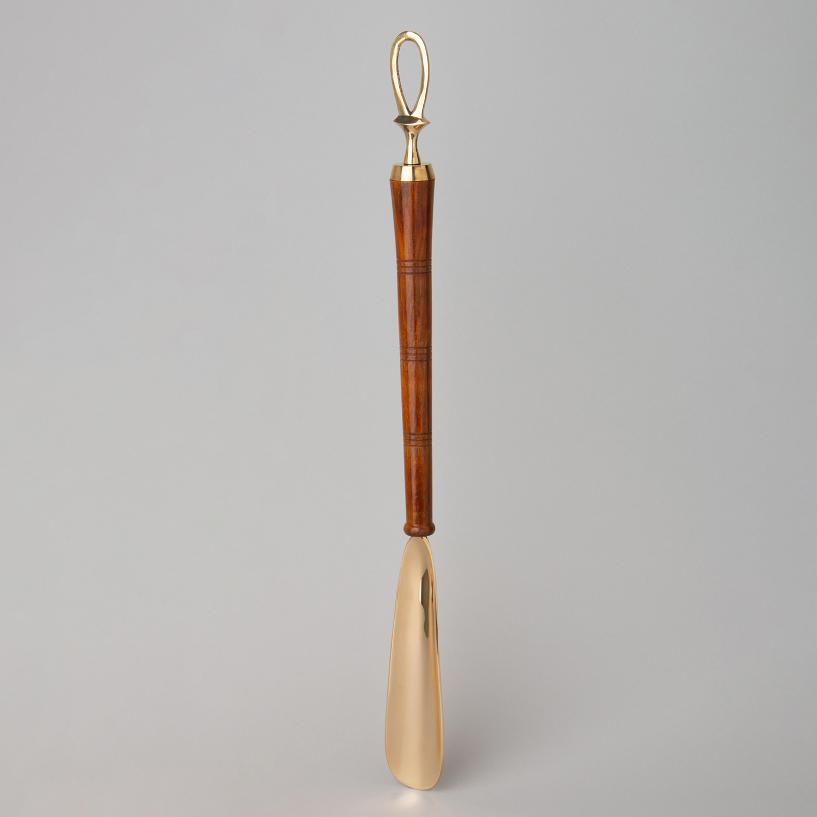 Ложка для обуви "Витая" (латунь/дерево), 52 см