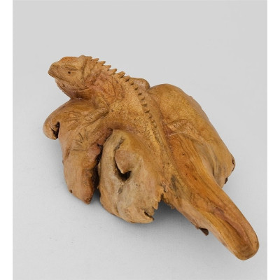 Статуэтка "Наблюдательная игуана"                    