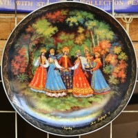 Декоративная тарелка "Хоровод"