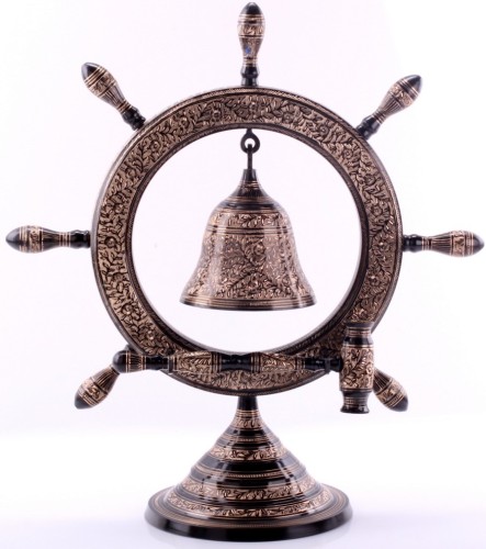 Колокол на штурвале "Морской"