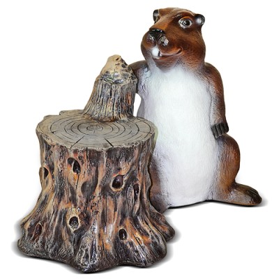 Декоративная садовая фигурка "Бобер у пенька"
