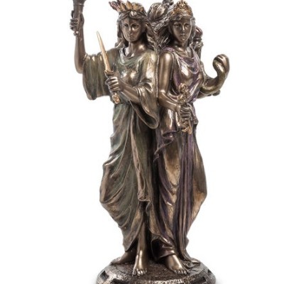 Статуэтка "Геката - богиня лунного света"