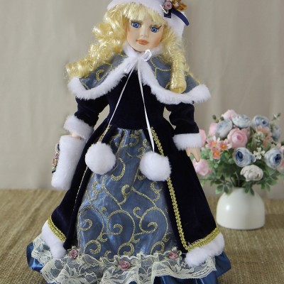 Кукла новогодняя фарфоровая "Снежана"