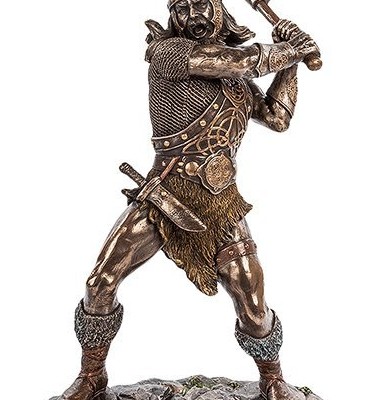 Статуэтка "Свирепый викинг"