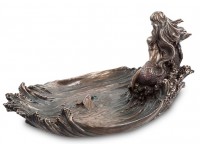 Статуэтка "Ундина на скале"