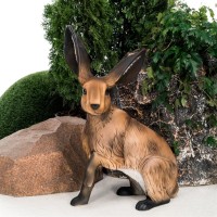 Декоративная садовая фигурка "Ушастый заяц"  