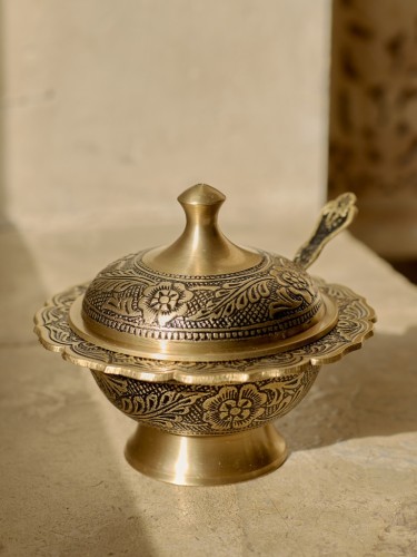 Сахарница латунь резная с чернением h-13 см