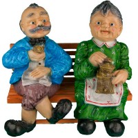 Декоративная садовая фигурка "Бабушка с дедушкой на лавочке"