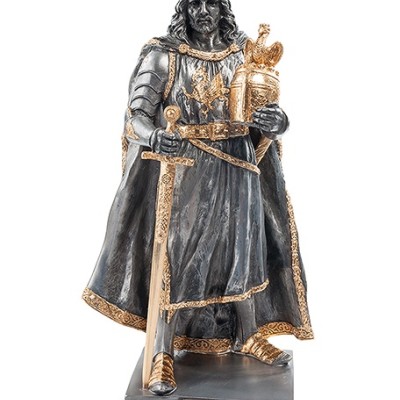 Статуэтка "Король Артур с мечом"
