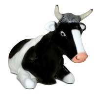 Декоративная садовая фигурка "Отдыхающая корова"