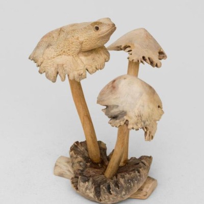 Статуэтка "Лягушка на шляпке гриба"                         