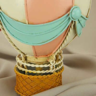 Подвесная фигурка воздушного шара с гондолой