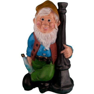 Декоративная садовая фигурка "Гном у столба"