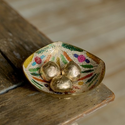 Конфетница латунь резная цветная эмаль h-12 см