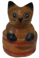 Статуэтка "Котенок в бочонке"