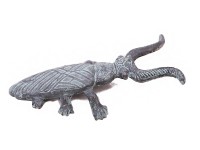 Приспособление для снятия обуви "Зелёный жук" с патиной