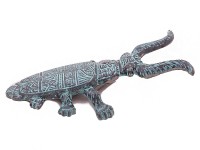 Приспособление для снятия обуви "Зелёный жук" с патиной