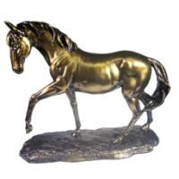 Декоративная фигурка "Породистый конь"           