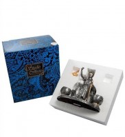 Статуэтка с подсвечниками "Богиня Фемида"