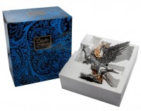 Статуэтка "Женщина на грифоне"