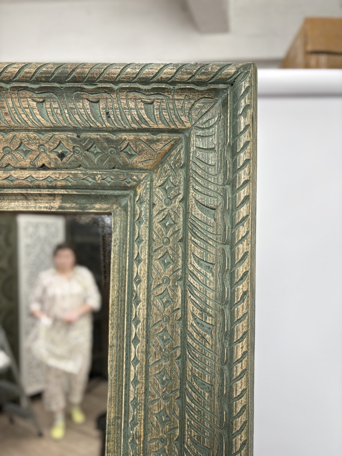 Зеркало резное, дерево манго, 180×90 см Зеркало резное, дерево манго, 180×90 см
