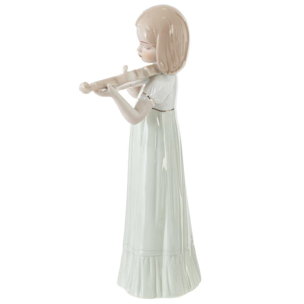 Фигурка декоративная "Девочка", L17 W10 H31 см Фигурка декоративная "Девочка", L17 W10 H31 см
