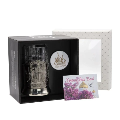 Набор для чая "Пётр и Феврония" никелированный с чернением с открыткой "Пасха" и значком "Спаси и сохрани" Набор для чая "Пётр и Феврония" никелированный с чернением с открыткой "Пасха" и значком "Спаси и сохрани"