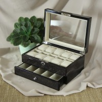 Шкатулка ювелирная