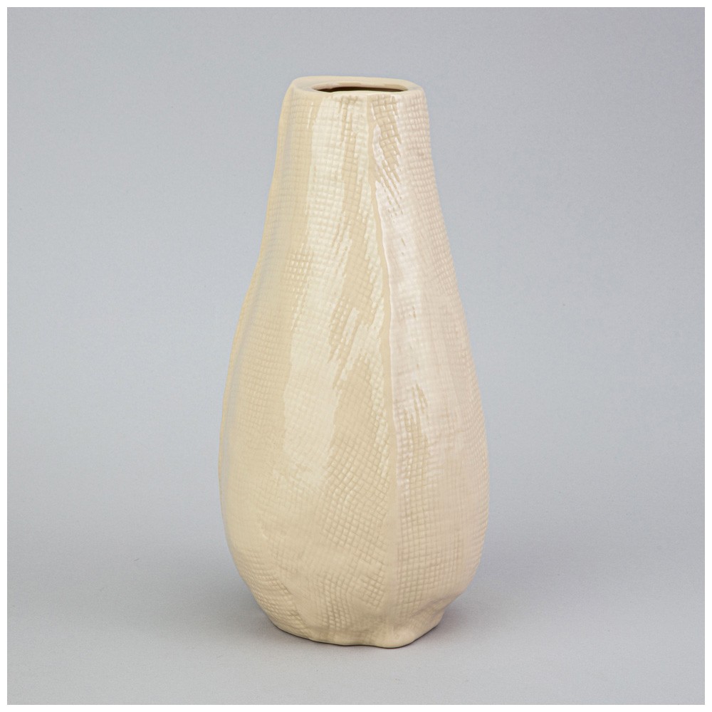 ВАЗА 13*13*25СМ ЦВЕТ: БЕЖЕВЫЙ