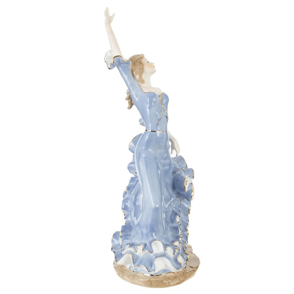 Фигурка декоративная "Девушка", L17,5 W14 H35,5 см Фигурка декоративная "Девушка", L17,5 W14 H35,5 см