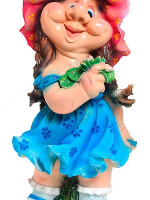 Декоративная садовая фигурка "Девочка-кокетка"