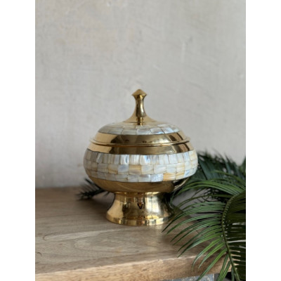 Шкатулка латунь резная полированная h-18 см