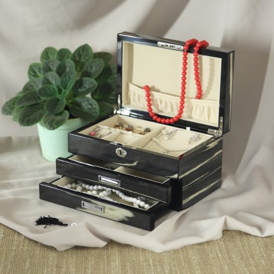 Шкатулка ювелирная