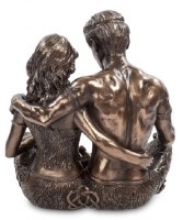 Интерьерная статуэтка "Счастливая семья"