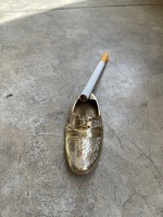 Пепельница "Башмак" латунь резная DARMIYANI белая эмаль 8502067 l-8 см