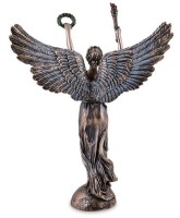Статуэтка "Богиня Ника с факелом"