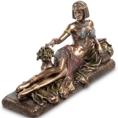 Статуэтка "Прекрасная Клеопатра"