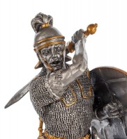 Интерьерная статуэтка "Римский воин"